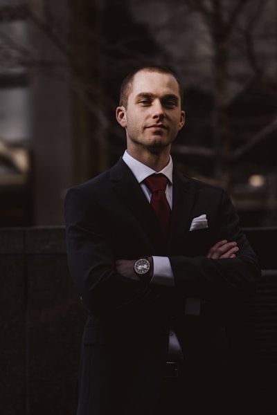 Founder and CEO of AdsinDigital